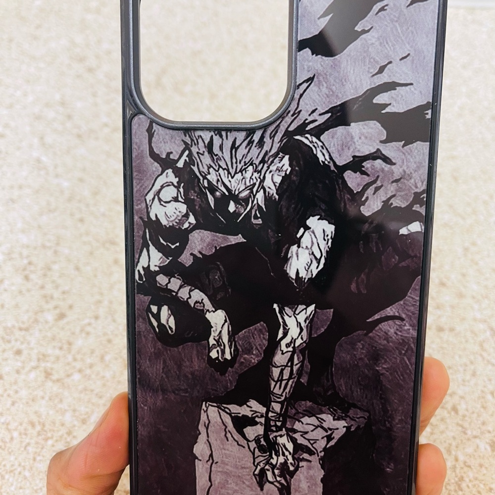 iPhone 13 Pro Max case - Picture 2 of 5
